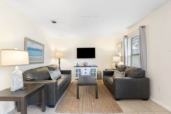Beachfront Condo w/ Pool & Steps to Sand - Image 3