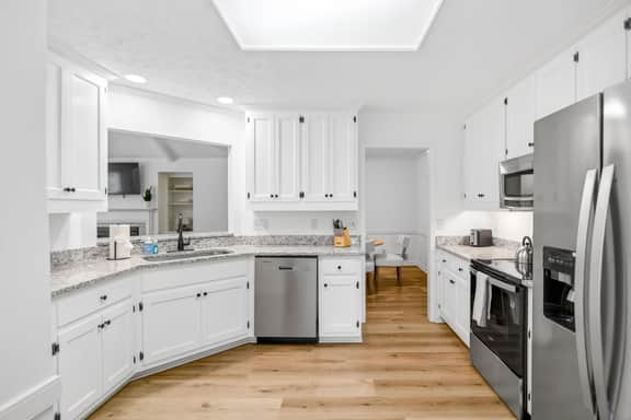 Renovated Retreat w/ Game Room & Free Parking - Image 4