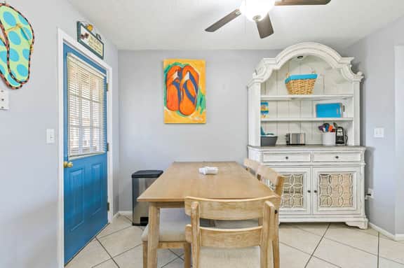 Beachside Condos, Ideal for Family Getaways! - Image 5